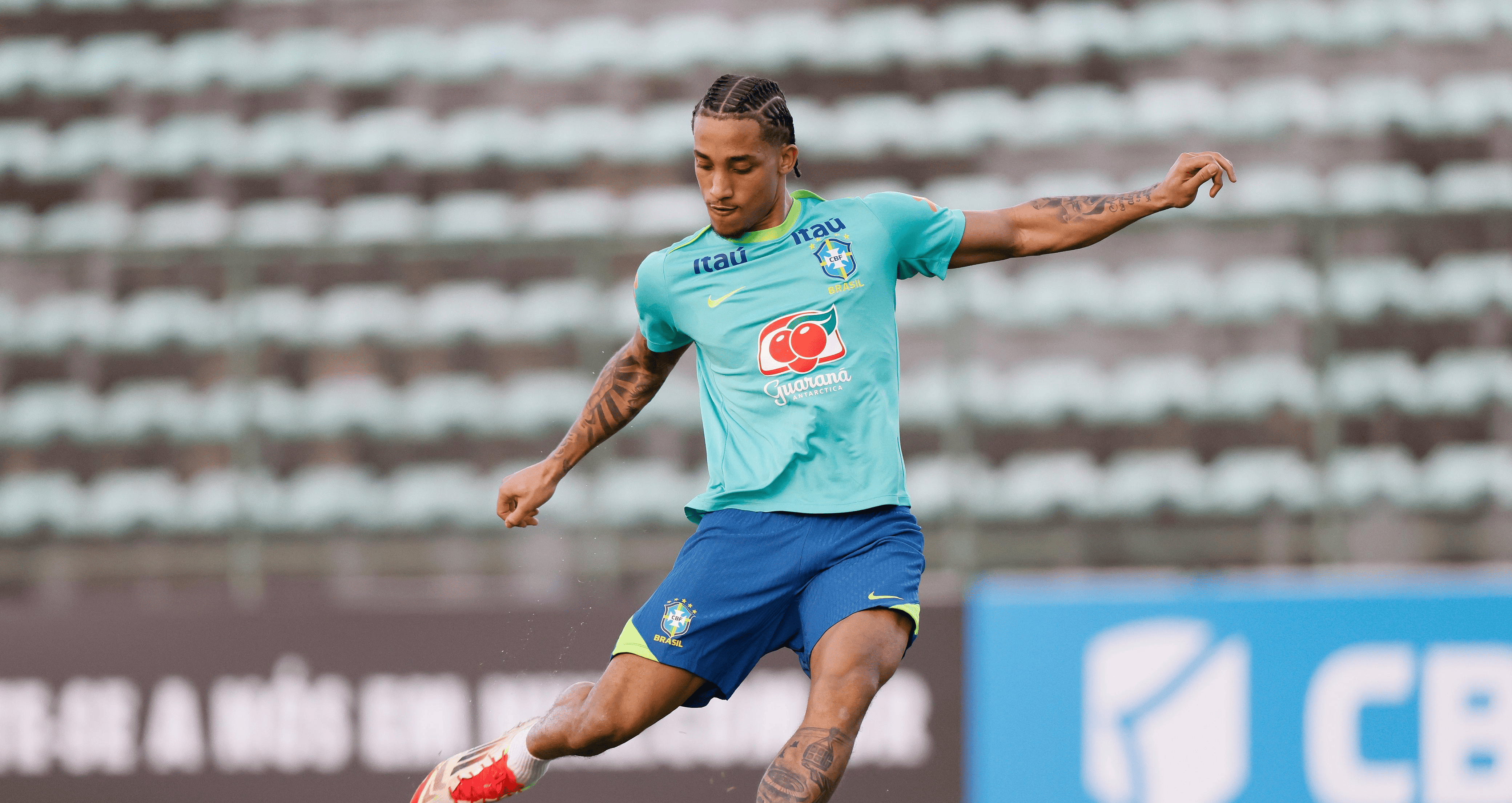 João Pedro: 